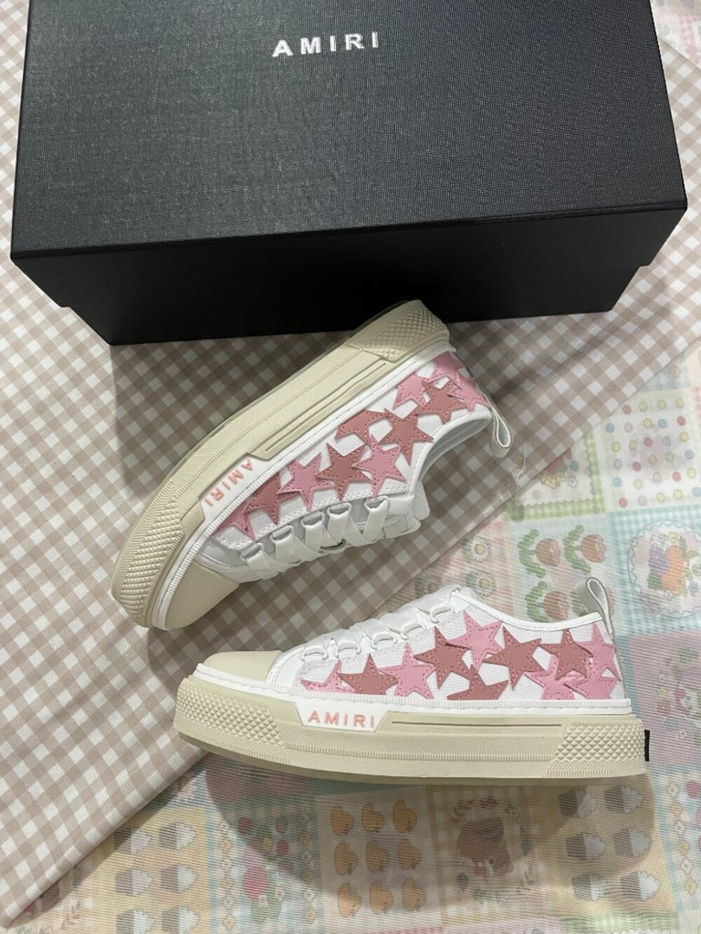 AMIRI Color-Block Star Low-Top Sneakers